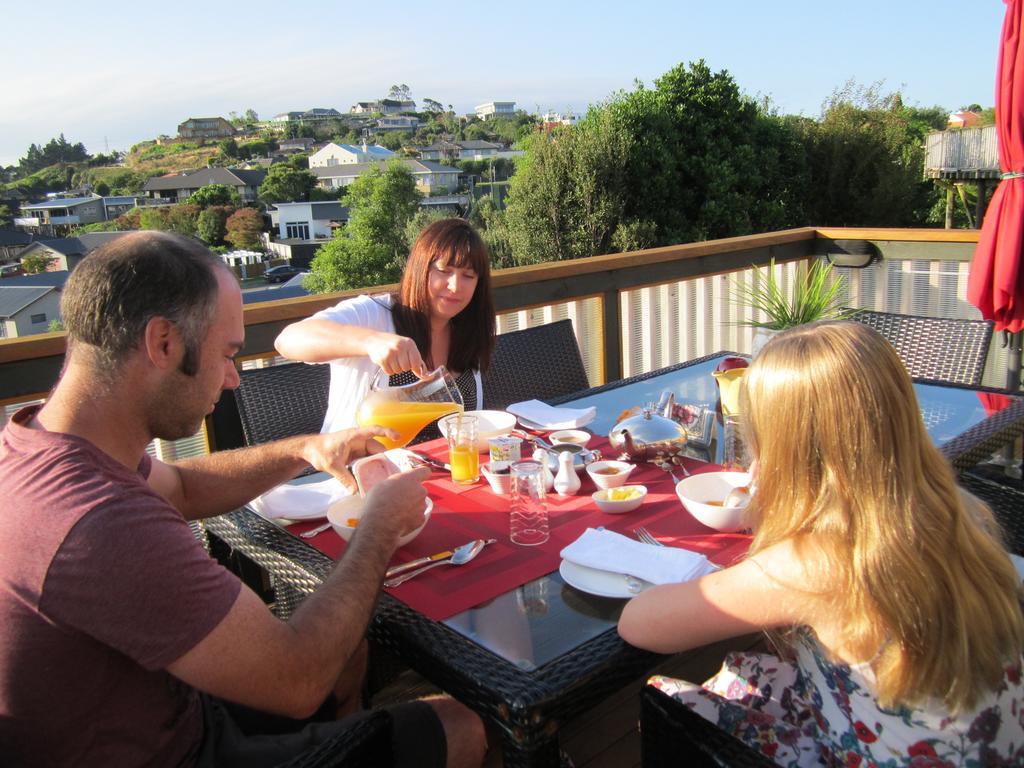 Be My Guest Bed & Breakfast New Plymouth Exterior foto
